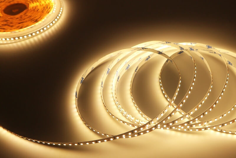 無壓降燈帶_點亮