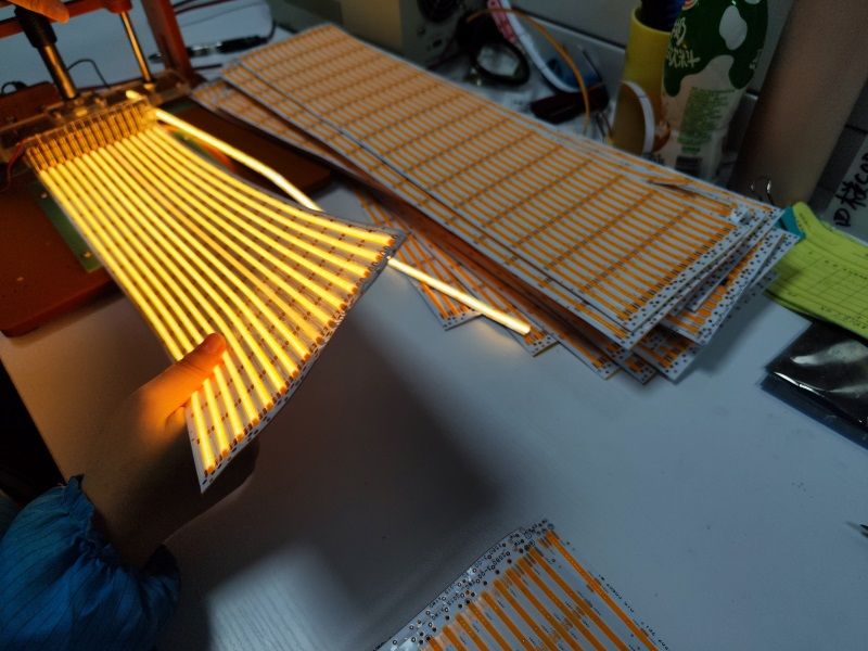 低壓燈帶和高壓燈帶瓦數一樣嗎