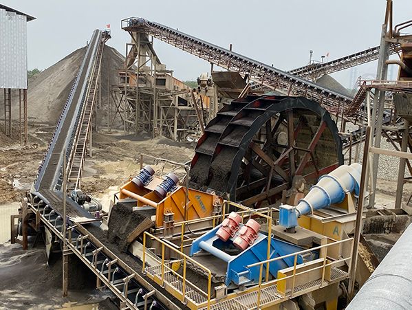 工地夜間照明用什么燈?