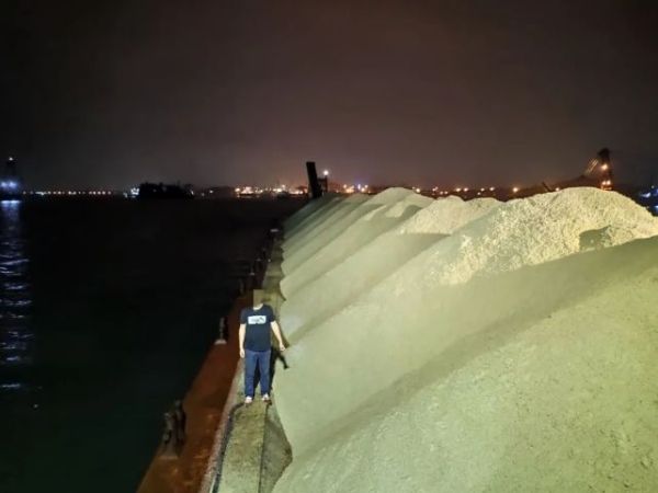 SMD2216雙色溫軟燈帶240燈每米室內(nèi)裝飾軟燈帶24V - 3