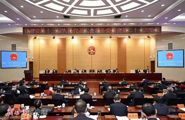 SMD2216雙色溫軟燈帶240燈每米室內(nèi)裝飾軟燈帶24V - 6