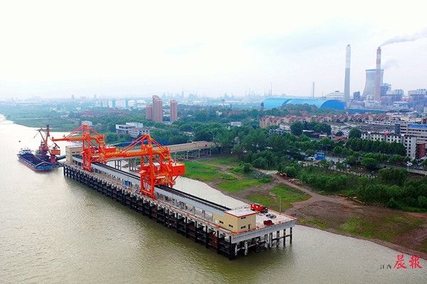 衣柜、櫥柜、酒柜專用，6mmx3mm3D發光LED燈帶 - 6